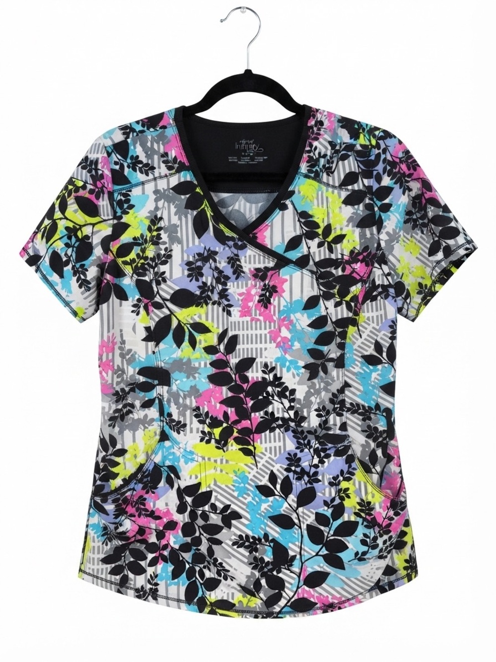 Cherokee Infinity Women's Floral Print Scrub Top Size Medium. CK608